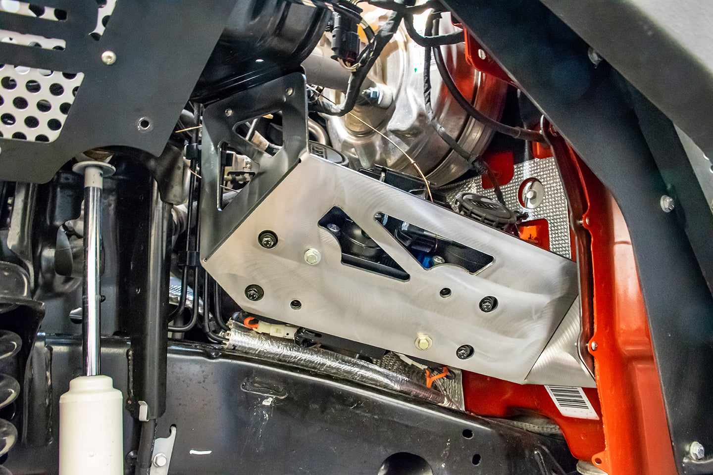 DV8 Offroad Engine Bay Mount - CMJL-01